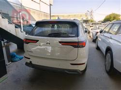 ميتسوبيشي اوتلاندر